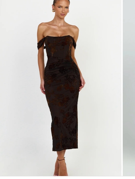 Showpo. Dresses & Skirts - Showpo Black Off-Shoulder Velvet Floral Midi Dress
